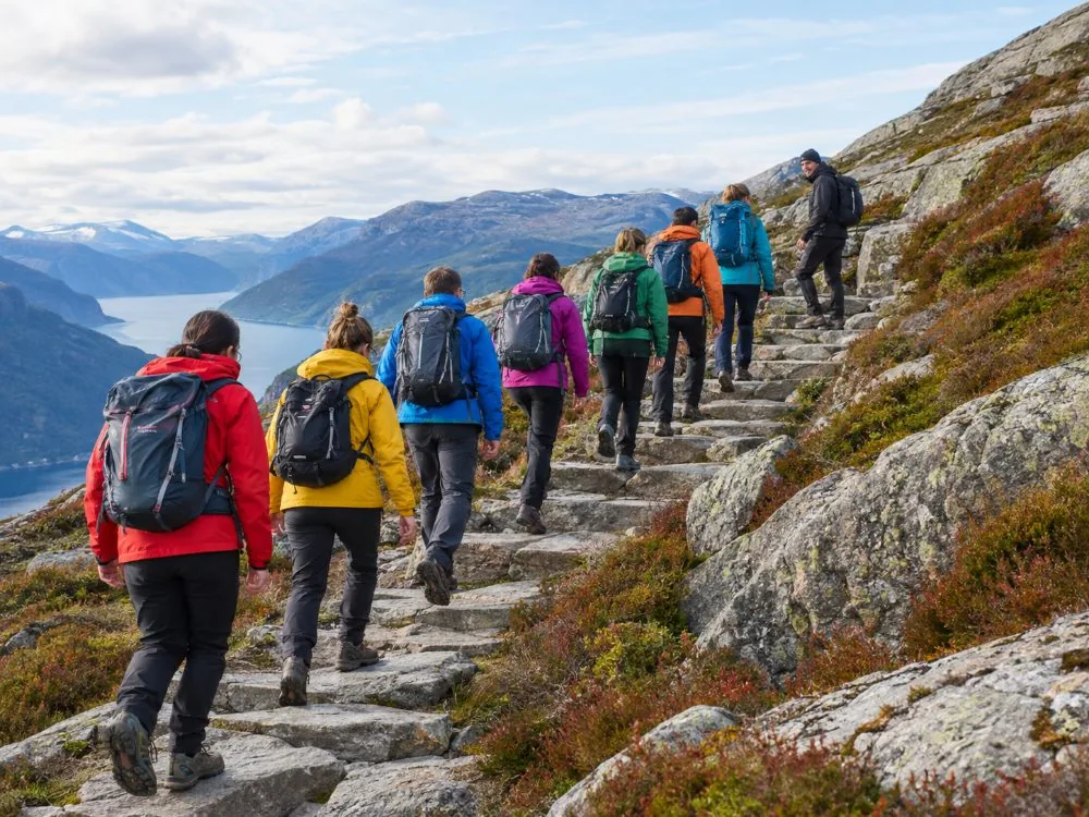 Stavanger: Preikestolen (Pulpit Rock) Hike with Local Guide